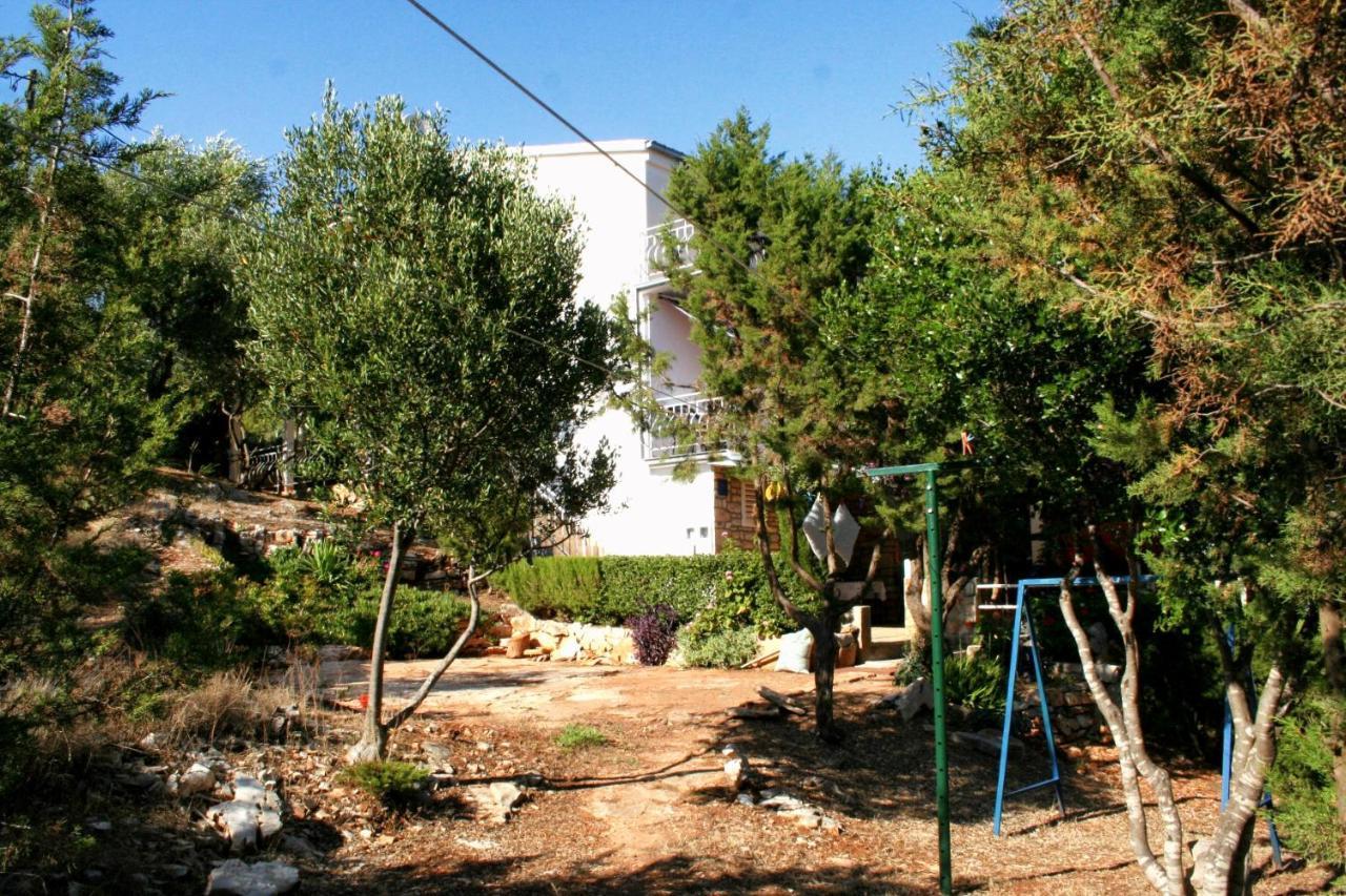 Apartments By The Sea Cove Zarace - Gdinj, Hvar - 4598 エクステリア 写真